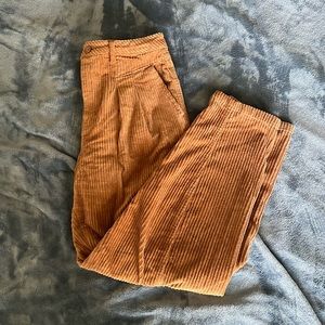 SO Super High Rise Balloon Leg Pants